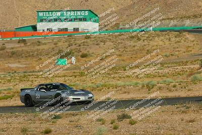 media/Jun-01-2025-CalClub SCCA (Sun) [[eae223c5dd]]/Group 1/Track Event 5/